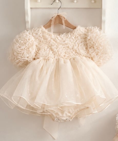 予約Blooming Rose Pearl Suit