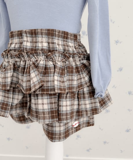 即納 ruffle check short pants