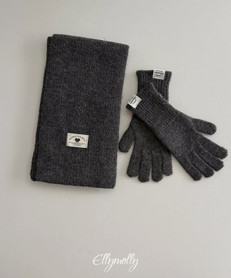 予約Elly Molly Elite gloves