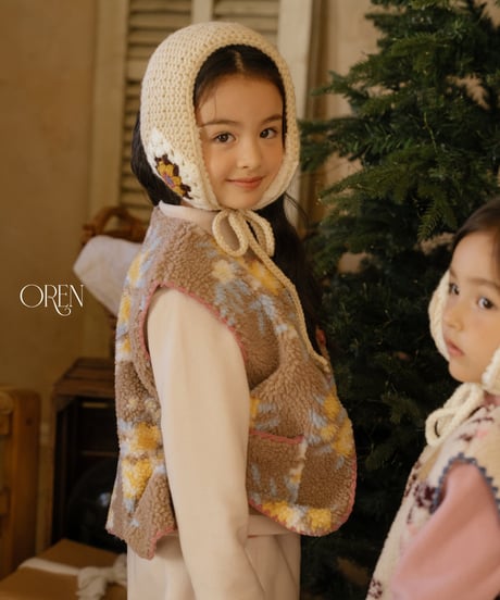 予約 OREN Hand-Knit Flower Bonnet