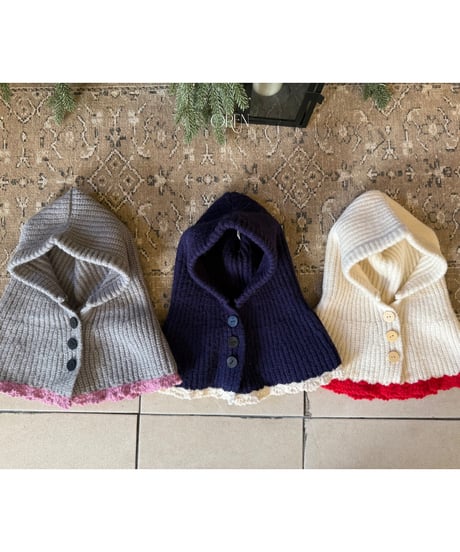 予約 OREN Color-Block Cape Balaclava