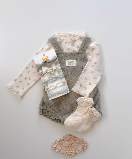 予約knit rompers set