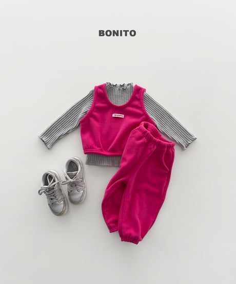 予約 bonito Biscuit Fleece Vest & Jogger Set