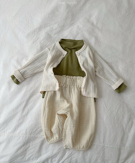 予約minirobe Blossom Half-Neck Tee
