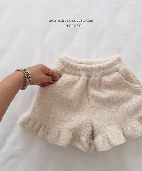 予約 melikey Creamy shorts