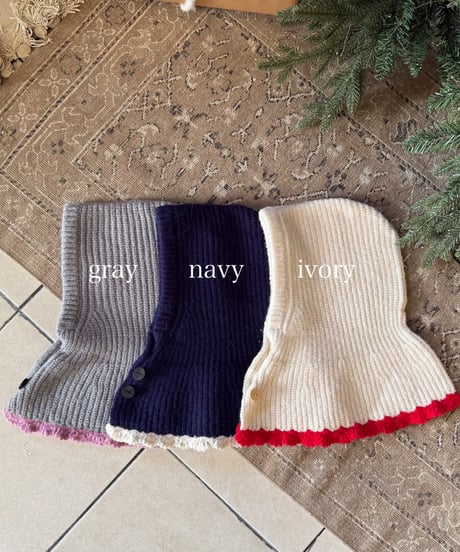 予約 OREN Color-Block Cape Balaclava