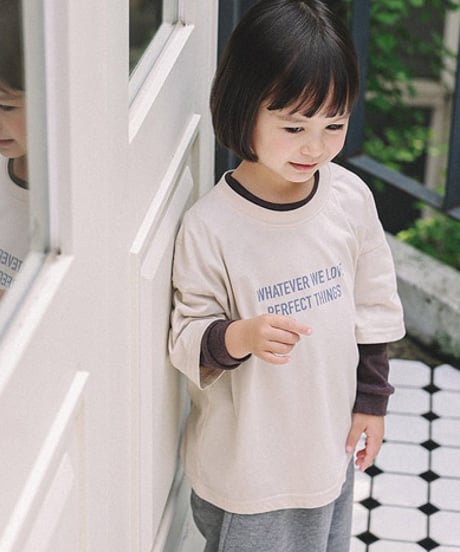 予約 ONU Lettering short-sleeved tee