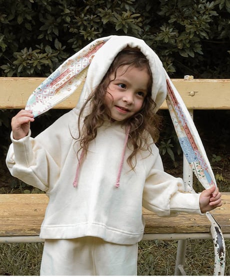 予約 FLO Bunnies hooded Tee