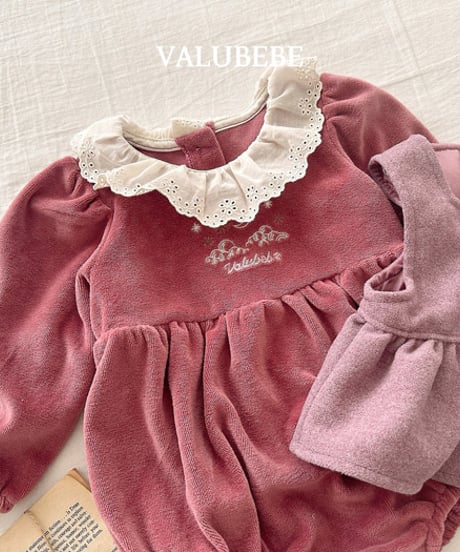 予約 valubebe Embroidered veloa suit