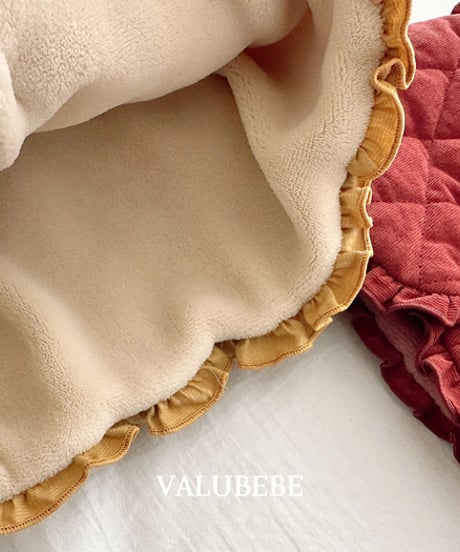 予約 valubebe Frill padded vest