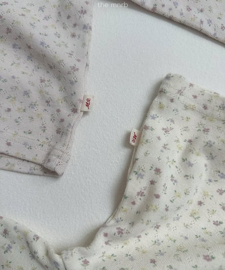 予約minirobe Cotton ilet long-sleeved tee