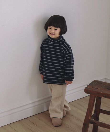 予約 ONU Roll-Neck Tee