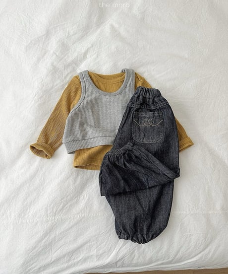 予約minirobe Critic Gold Tee