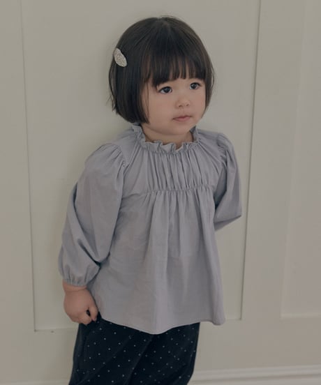 予約 The beige Shirred blouse