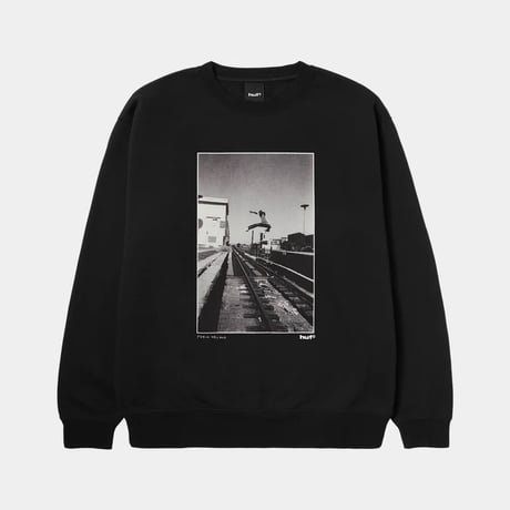 HUF WORLDWIDE "TAKING THE LEAP CREW"