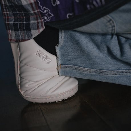 SUBU "RE: ECO LEATHER" [WHITE]