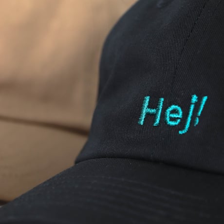 AMNE " Hej! " CAP 3COLORS
