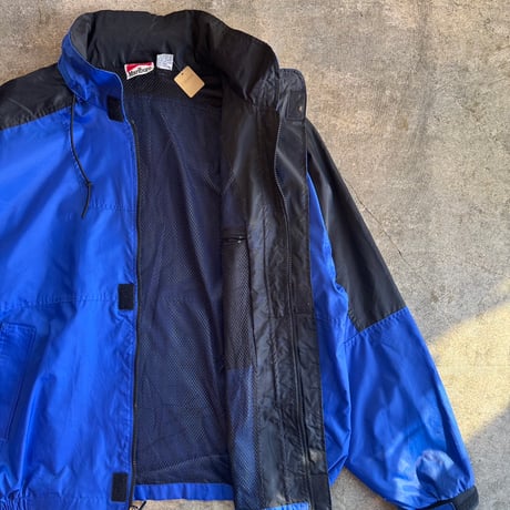 MARLBORO NYLON JACKET