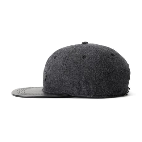 ROARK   "MEDIEVAL" 6PANEL CAP - HIGH [BLACK]