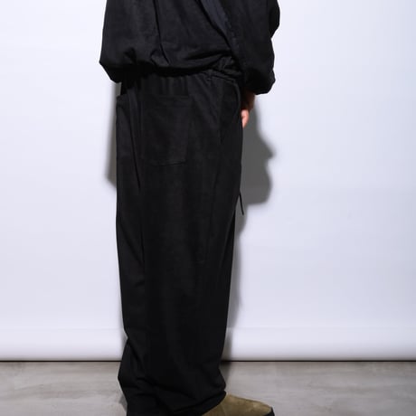 RUTSUBO "LUX SUEDE WIDE EASY PANTS" 2COLORS