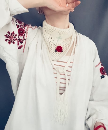 【Sway】<LOVE YOU Kerchief> ECRU x  Jade beads & Red Flower