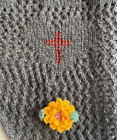 【Sway】<LOVE YOU Kerchief> BLACK x Red beads & Yellow Flower