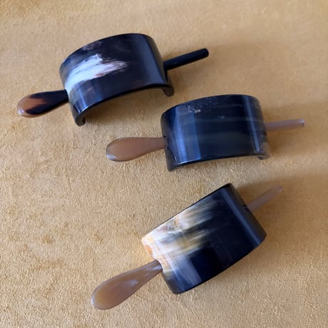 [KOSTKAMM]  Horn Hair Clip with Stick / 9437