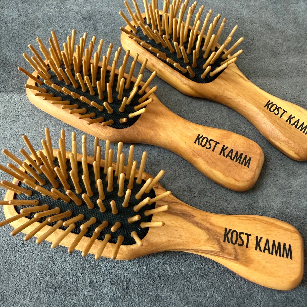 KOSTKAMM] Olive Wood Mini Hair Brush / 11.5cm