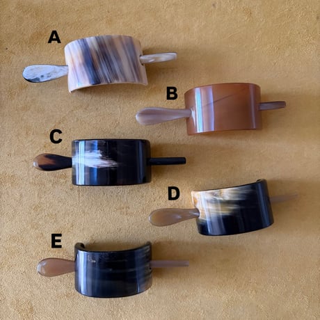 [KOSTKAMM]  Horn Hair Clip with Stick / 9437