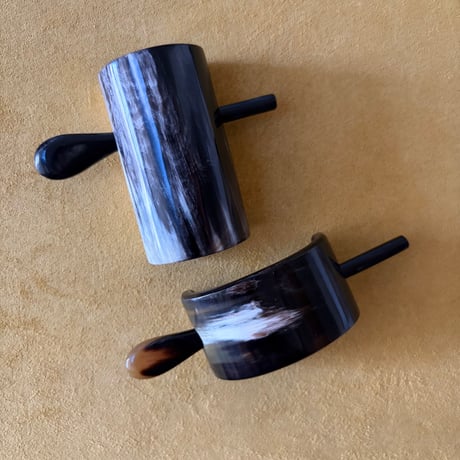 [KOSTKAMM]  Horn Hair Clip with Stick / 9438