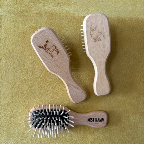 [KOSTKAMM]  Waxed Beech Wood Baby Brush