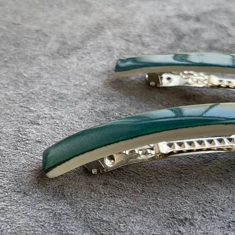 [ juju made ]  English porcelain hair barrette