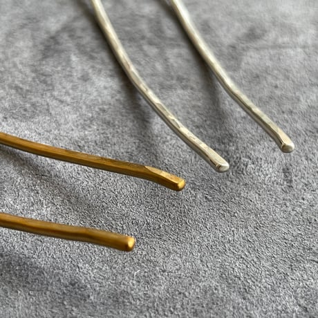 [ cinq  ] hair stick / brass / silver