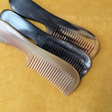 [KOSTKAMM]  Horn Comb with Handle / Wide / 17.5cm / 60H