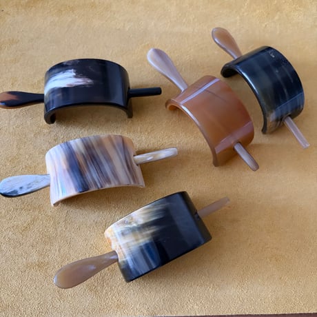 [KOSTKAMM]  Horn Hair Clip with Stick / 9437
