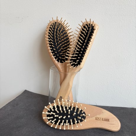 [KOSTKAMM]  Waxed Beech Wood Dolphin Brush / 14.5cm / ドルフィン型ブラシ / 4550