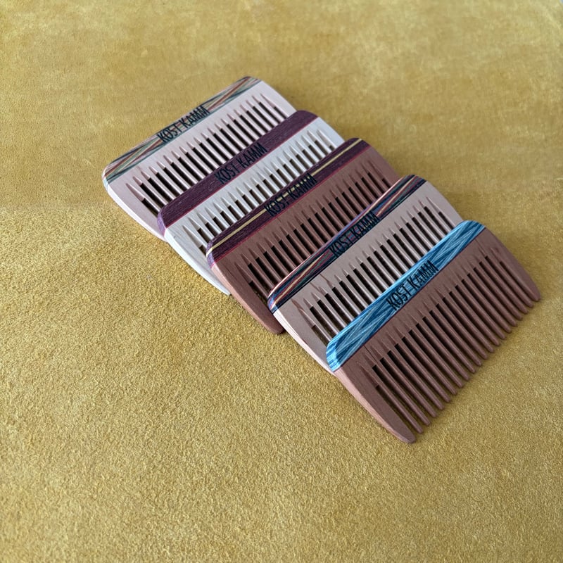 KOSTKAMM] Wooden Mini Pocket Comb / 19b | Qu