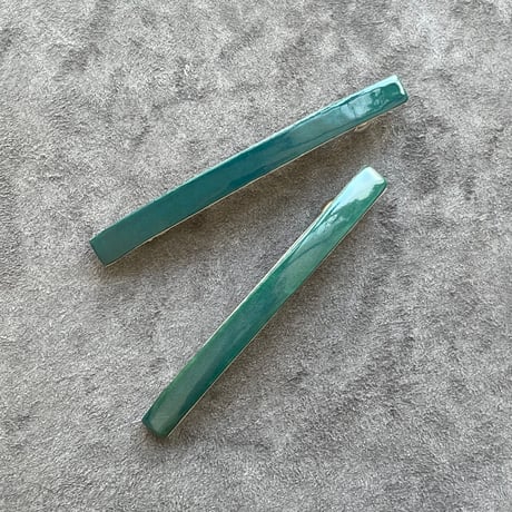 [ juju made ]  English porcelain hair barrette