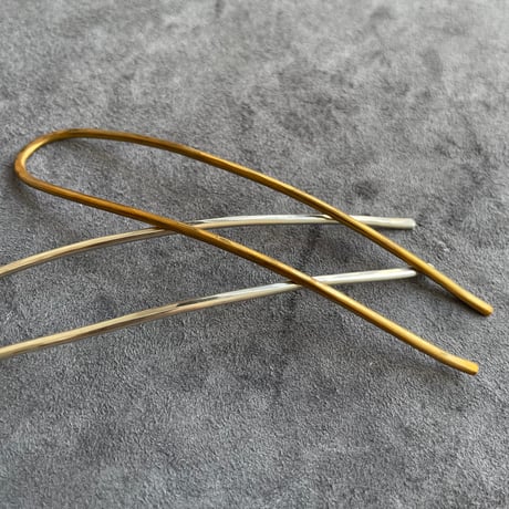 [ cinq  ] hair stick / brass / silver