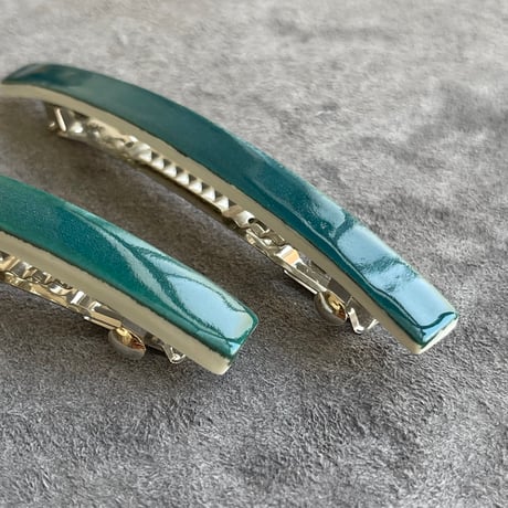 [ juju made ]  English porcelain hair barrette