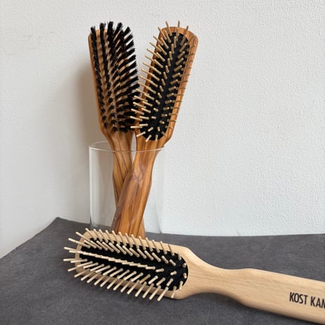 [KOSTKAMM]  Olive Wood Slender Hair Brush / 21cm /  オリーブウッド スレンダー型ブラシ / 4507