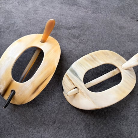 [KOSTKAMM]  Horn Hair Clip with Stick / 9436