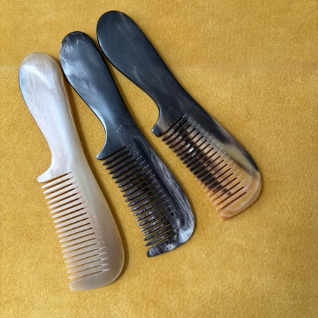 [KOSTKAMM]  Horn Comb with Handle / Wide / 17.5cm / 60H