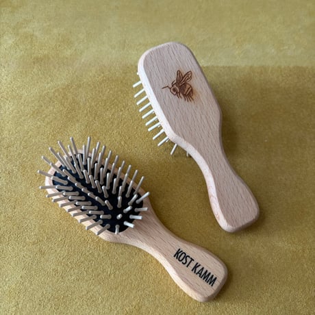 [KOSTKAMM]  Waxed Beech Wood Baby Brush