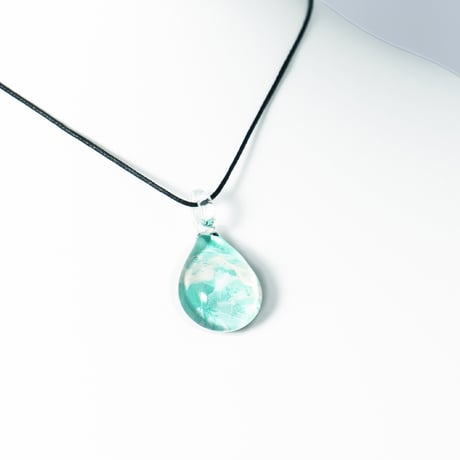 【夏限定】Emerald Wave＜海の謌 umi no uta  GLASS JEWELRY＞ [UPMW-018]
