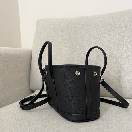 Leather midium tote bag(Black)