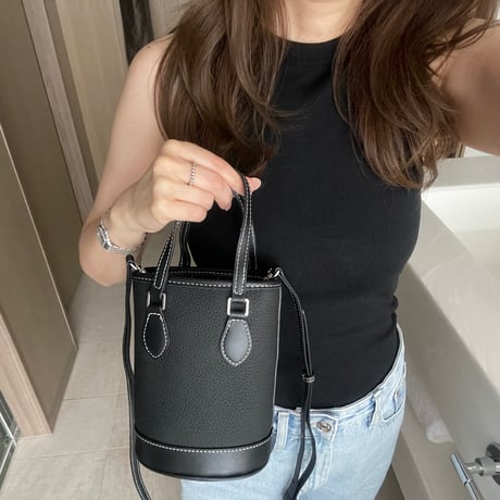 Square leather mini bag(Black)