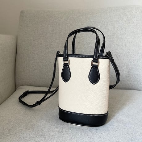 Square leather mini bag(Ivory)