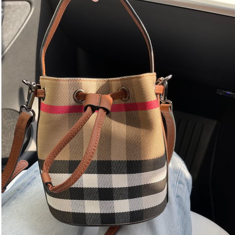 Mini bucket bag