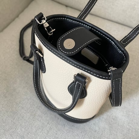 Square leather mini bag(Ivory)